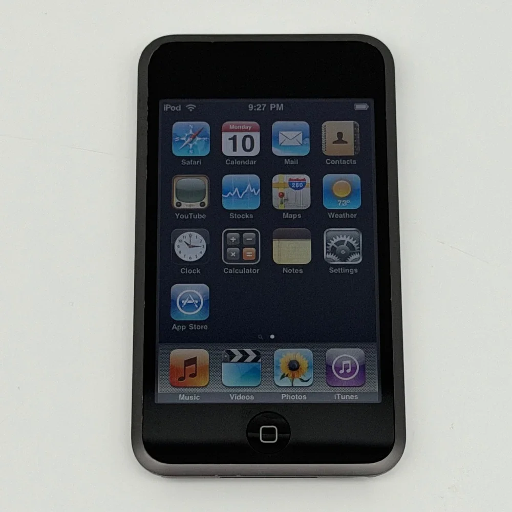 Apple iPod Touch A1213 8GB 1st Generation Black